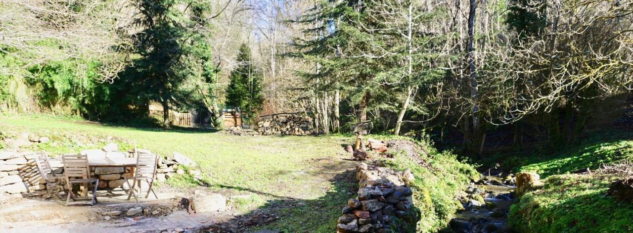 Le Pidro - A Family House With Private Stream And Woodland *