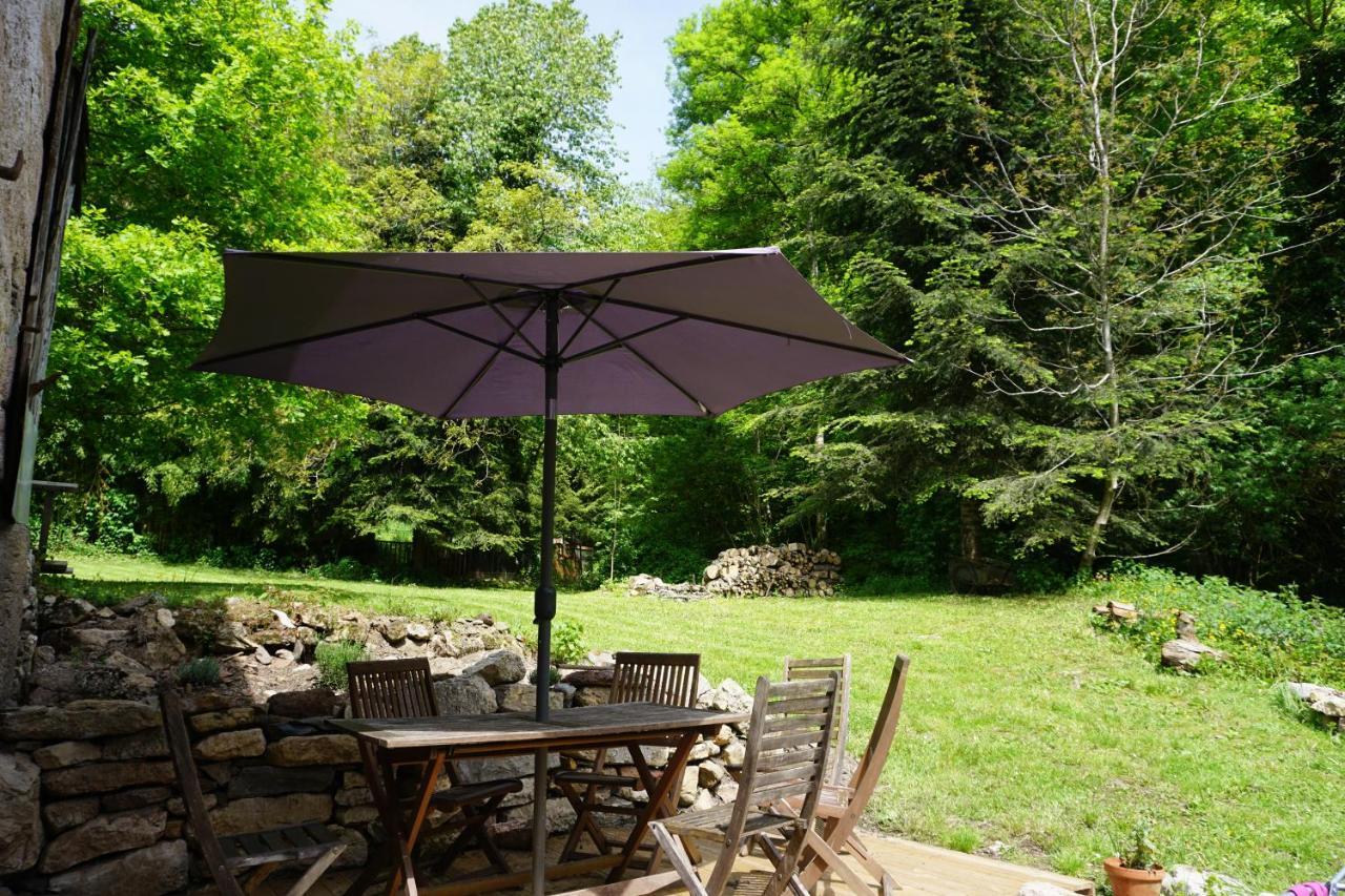 Le Pidro - A Family House With Private Stream And Woodland *